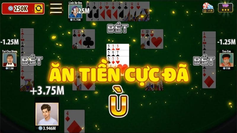 Phỏm là game bài đổi thưởng đặc trưng với việc ghép bài để tạo phỏm